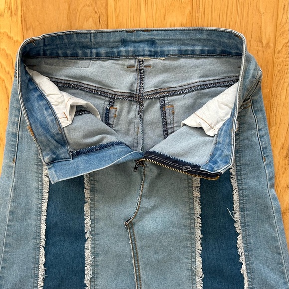 Vintage Blue Denim Maxi Skirt - Picture 5 of 6